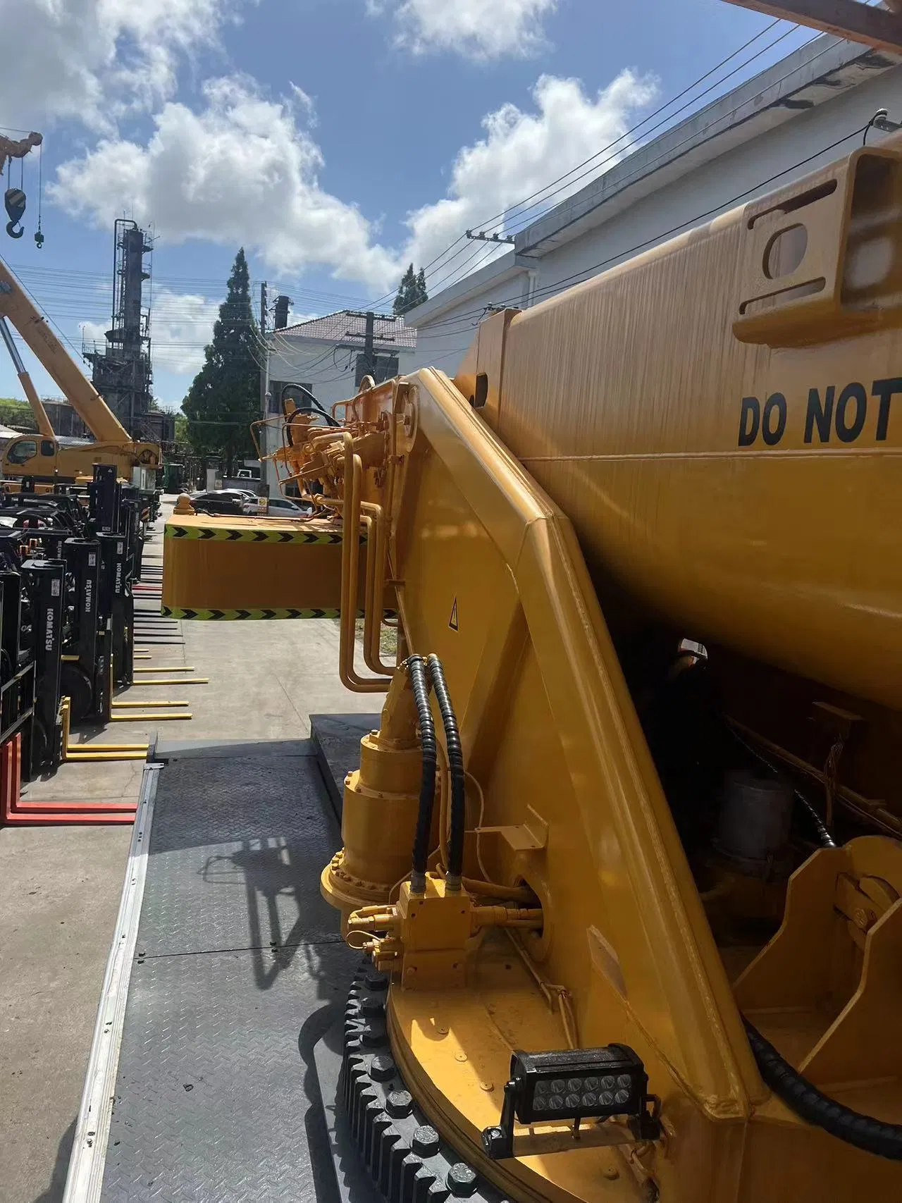 Xcg 75-Ton Ninety Percent of T Sold Second-Hand Construction Equipment