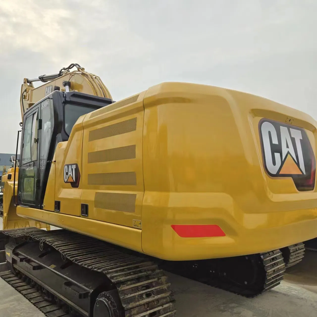 Used Excavators Caterpillar Cat330gchigh Cost Effective Excavator Secondhand Crawler Hydraulic Excavator Mining Machinery 320gc 320d2 320dl 320c 330d 30t