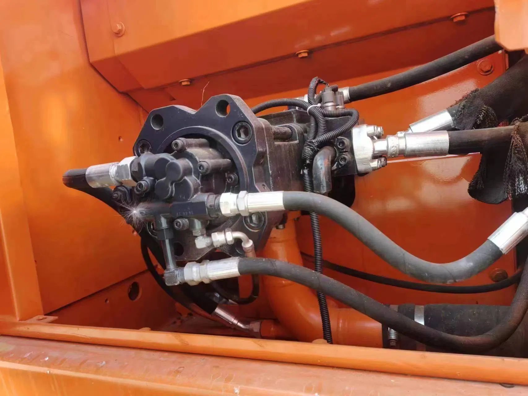 Used Construction Machinery Doosan Dx225LC Doosan Excavator Machine Dx225lca Dh220 Dh300 Dx300