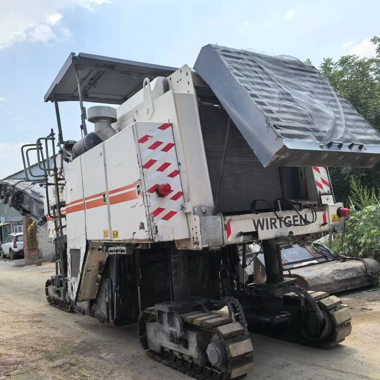Used Cold Planner W2000 Certified Pre-Owned Wirtgen W2000 Cold Planer 2m Milling Width Road Milling Machine