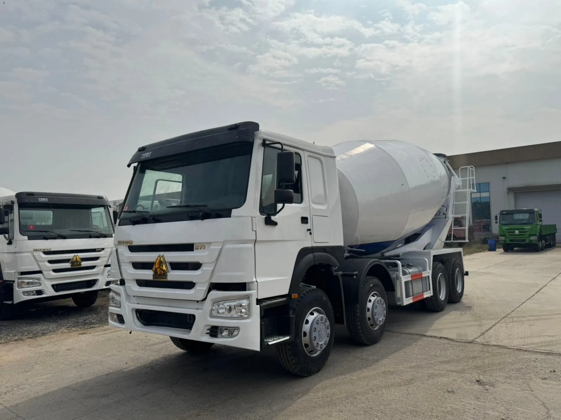 Hot-Selling Construction Machinery 300-400HP for Infrastructure Works