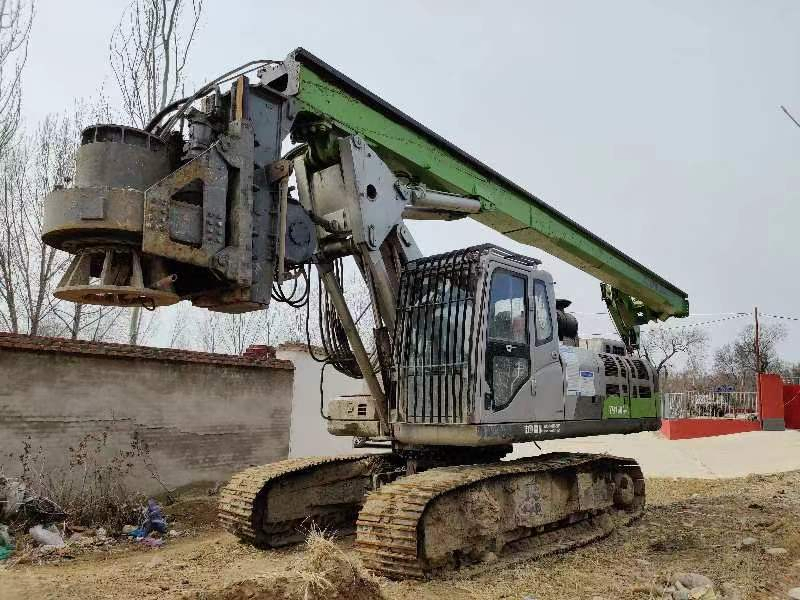 Crawler Hydraulic Rotary Drill/Basic Engineering Drill/Water Well/Mine Exploration and Excavation/Geotechnical Construction Equipment