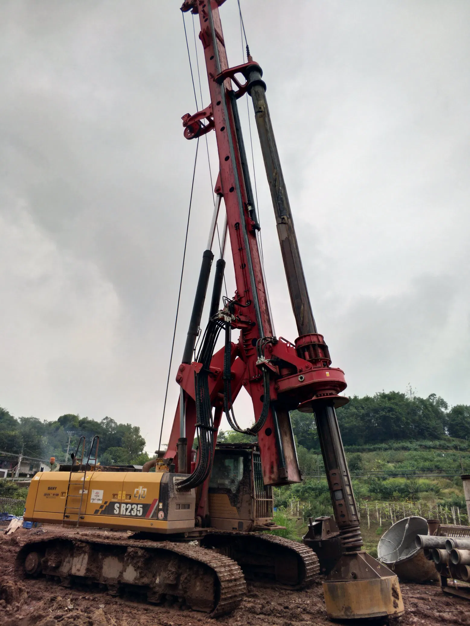 Fully Hydraulic Steel Crawler Rotary DTH Water Well Drilling Rig Drilling Machine