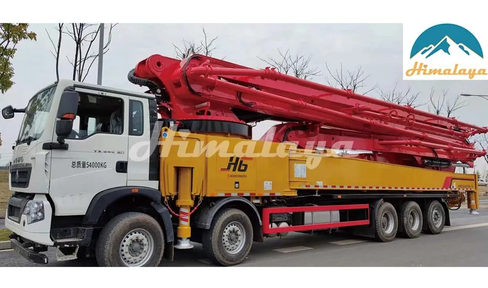 Hammer 75m Concrete Pump Truck Side View