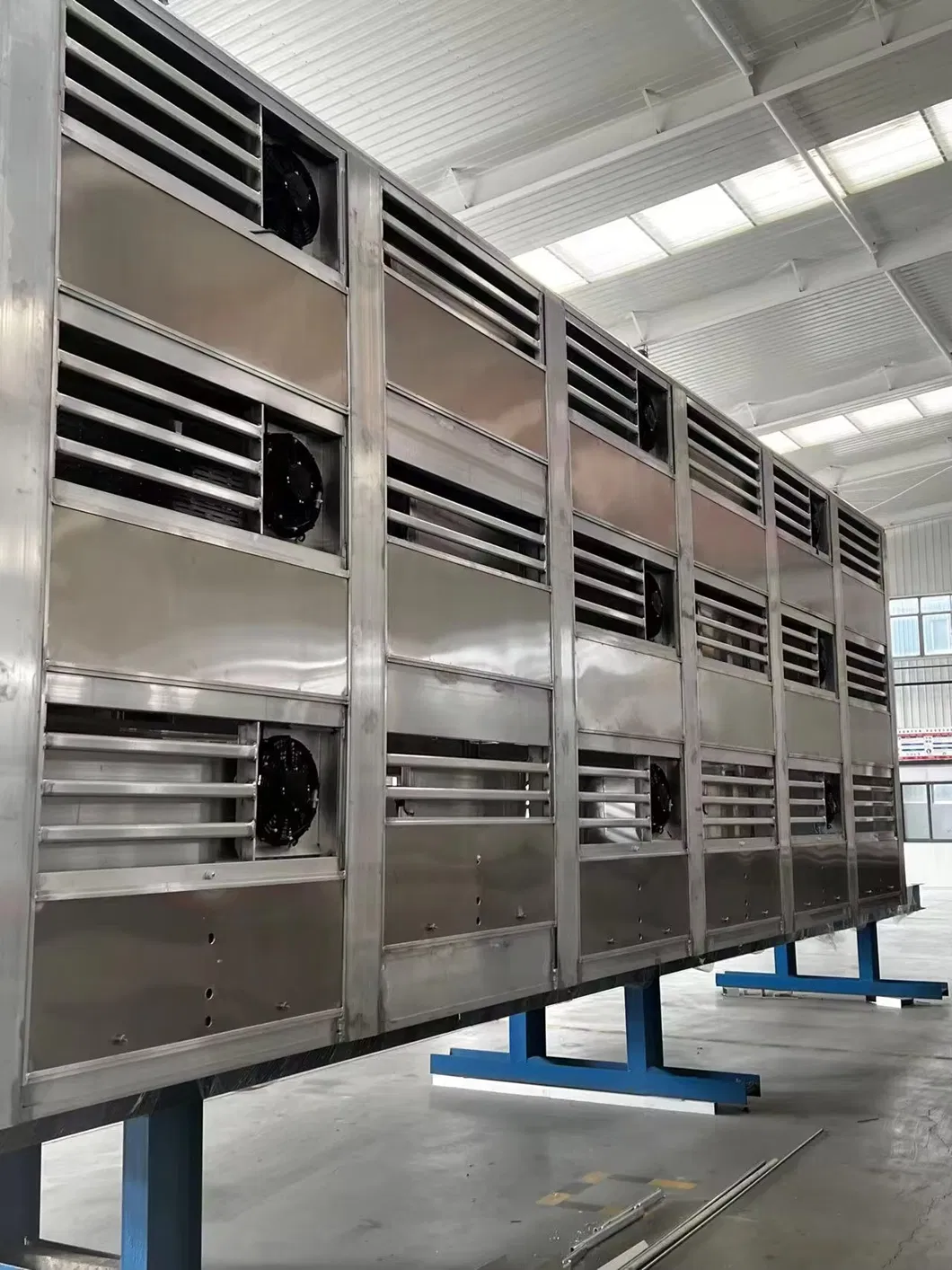 Livestock Transport Truck Structure