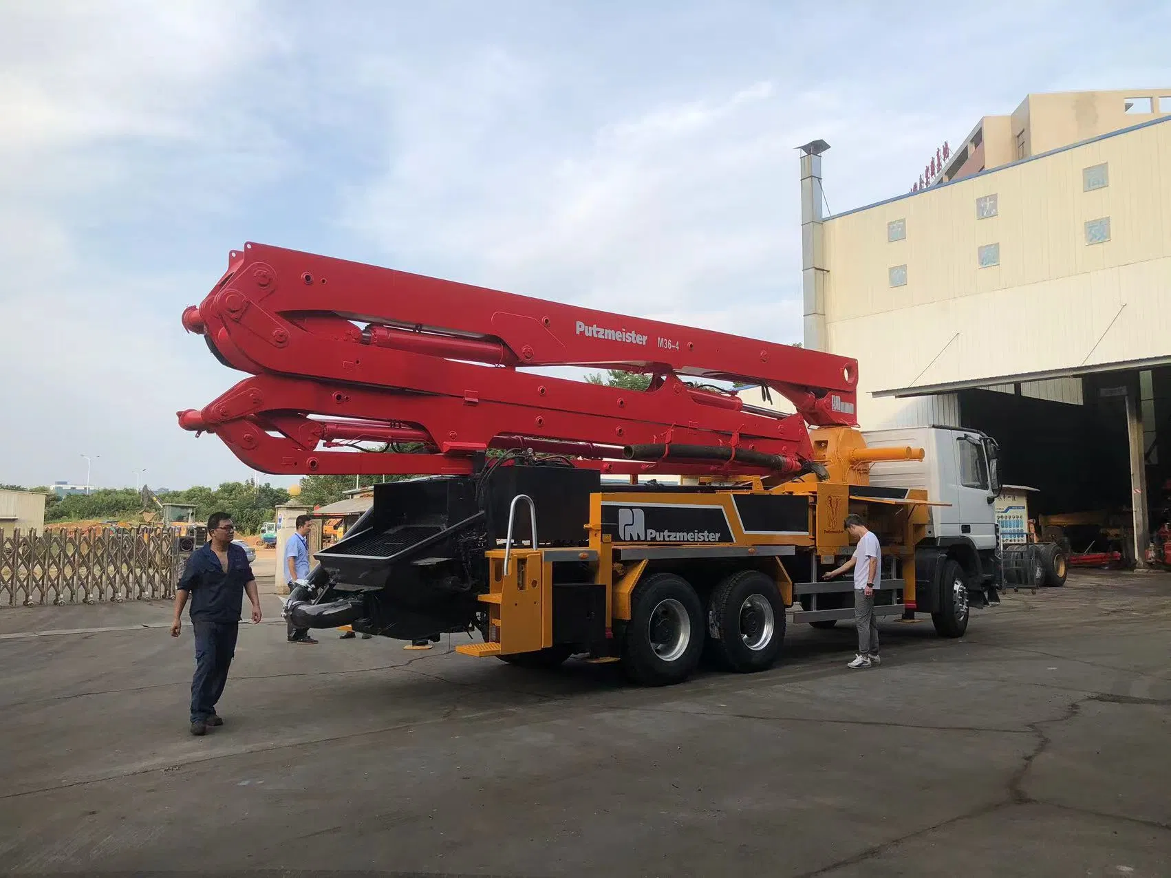 Putzmeister 36m Benz Concrete Equipment Concrete Placing Boom Beton Pump Machine Used Truck Mounted Concrete Pump Truck