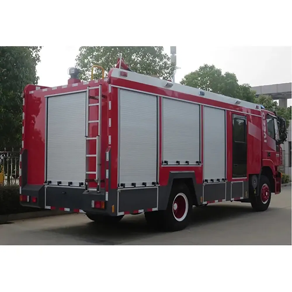 Factory Price 4X2 8000L Water Foam Fire Fighting Rescue Truck for Sale