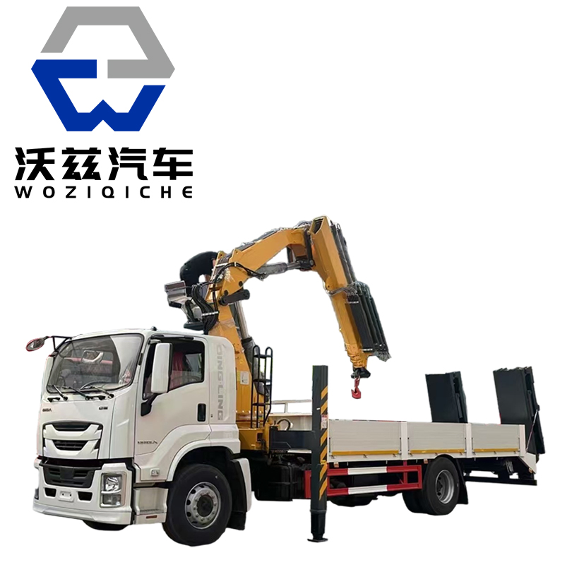 Practical 1suzu 4X2 Flatbed Hauler Truck with Log Grapple Attachment