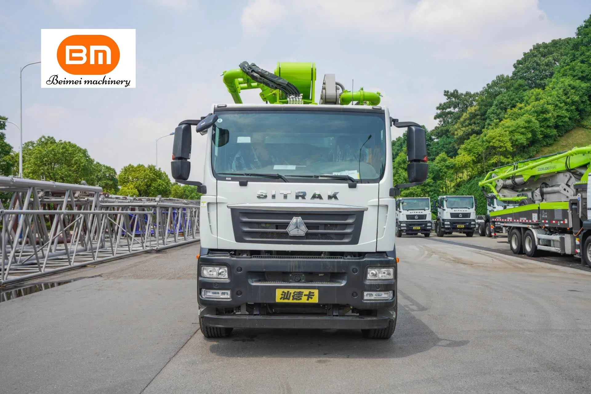 Brand New Zooomlion 43m on Sittrak Concrete Pump Truck Construction