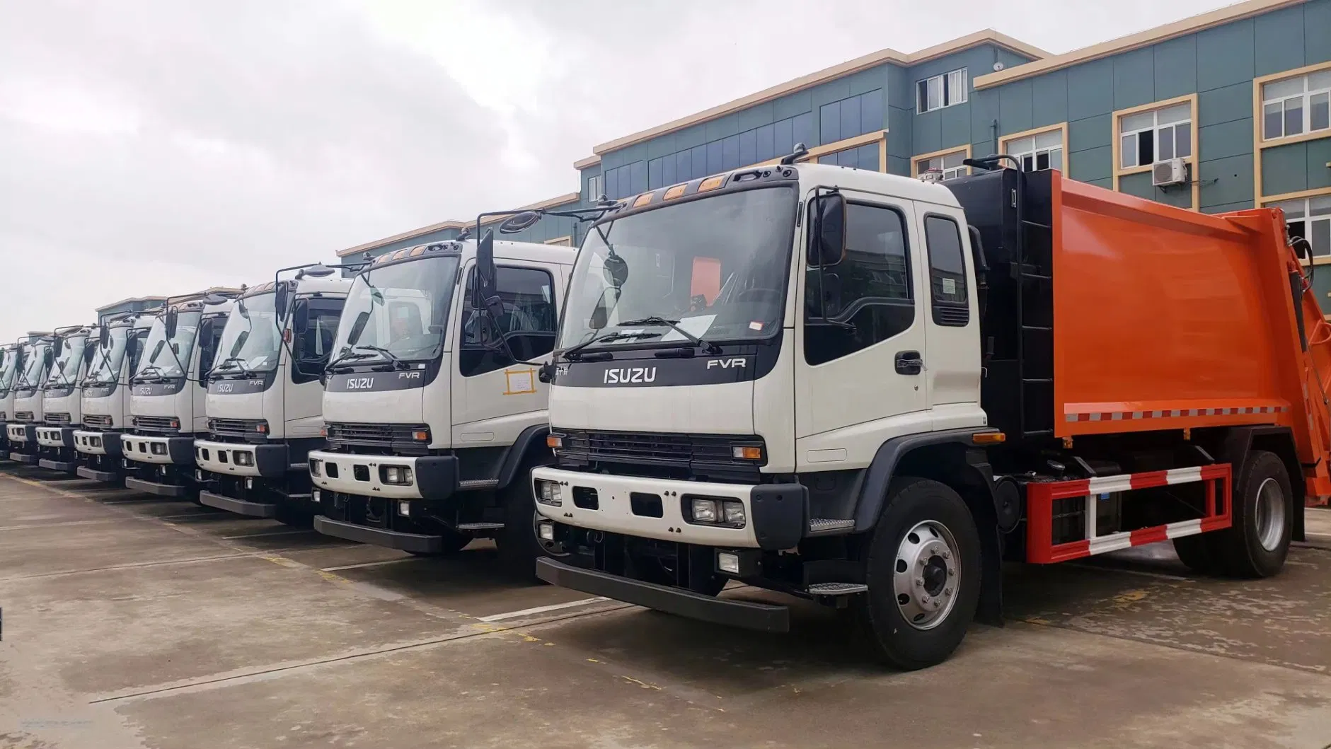 12m3 I Suzu Garbage Compactor Truck/Compression Garbage Truck Rear Load Garbage Truck for Sale