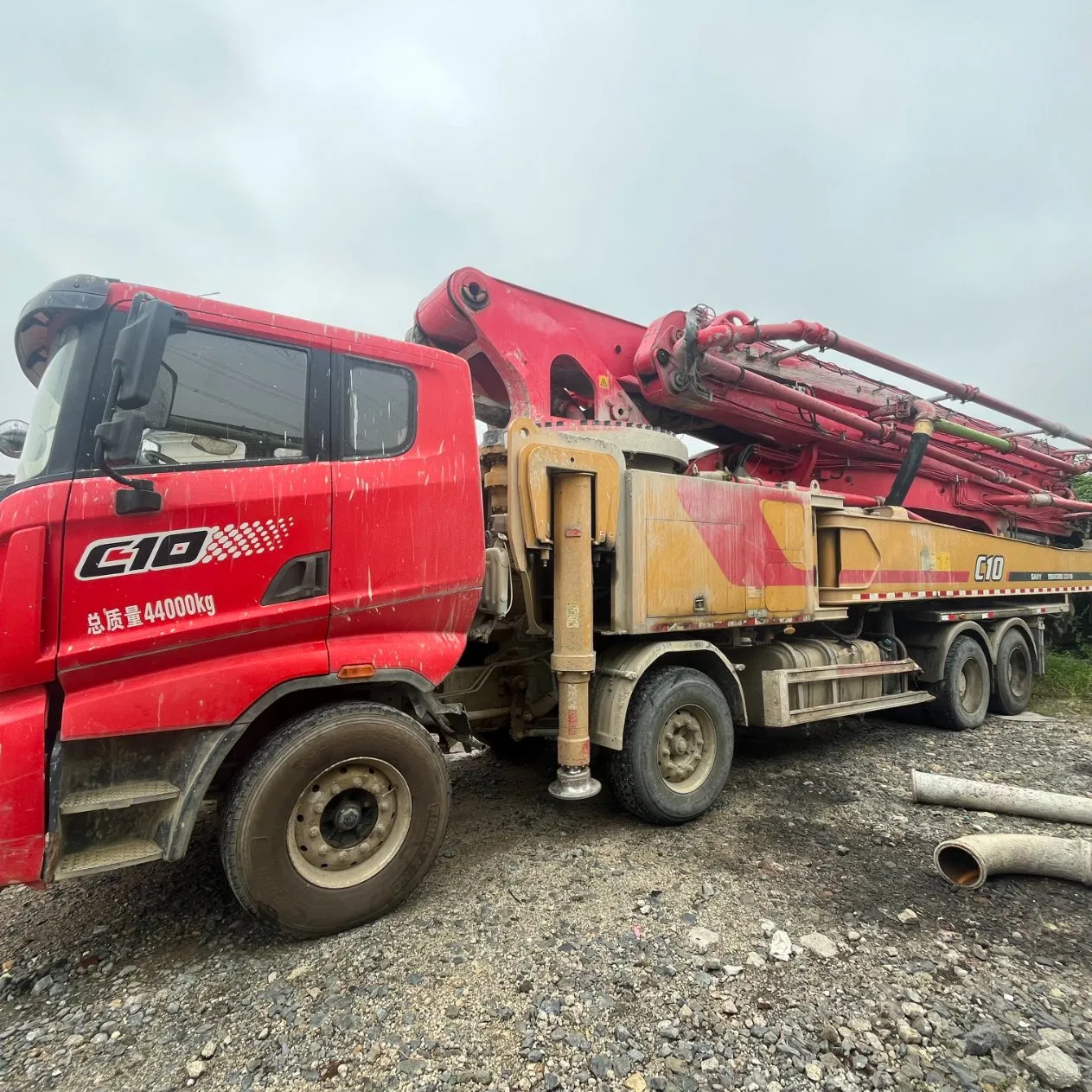 Used Sanny 62m High Capacity Concrete Pump Truck for Efficient Construction Projects
