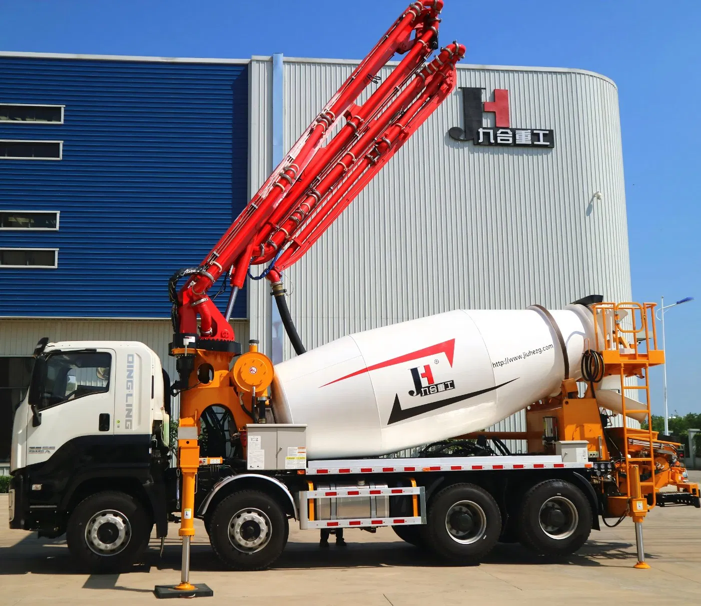Jiuhe Multifunctional Integrated 30m Mixer Pump Truck Concrete Mixing Machine Concrete Pump