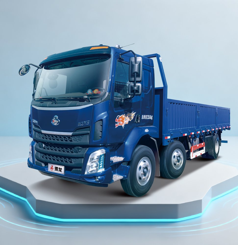 Chenglong M3 6X2 300HP Feed Transport 34m³ Capacity Three Axle Bulk Feed Delivery Cargo Truck for Livestock Farm