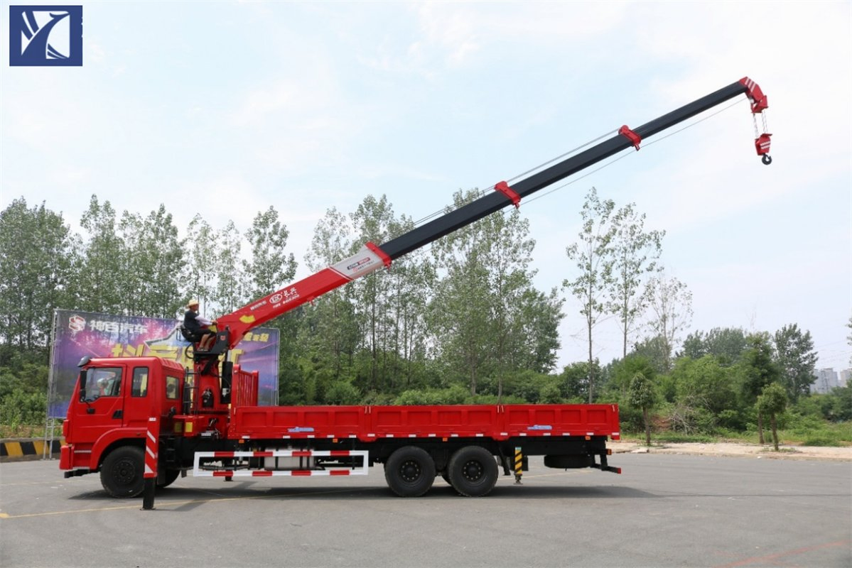 China Specialized Vehicle Production Base Wrecker Truck, Aerial Work Platform Truck, Garbage Truck, Mounted Crane Truck, Refrigerated Truck