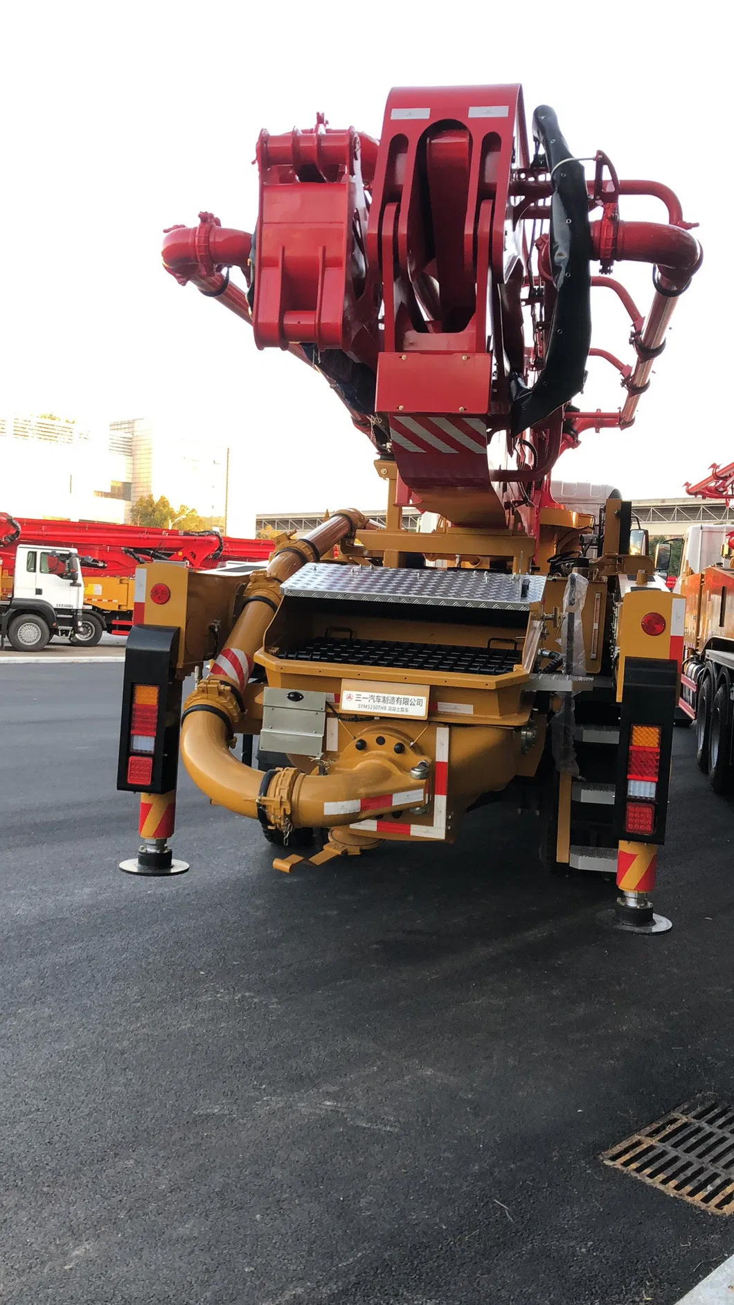 37m Concrete Pump Truck 2