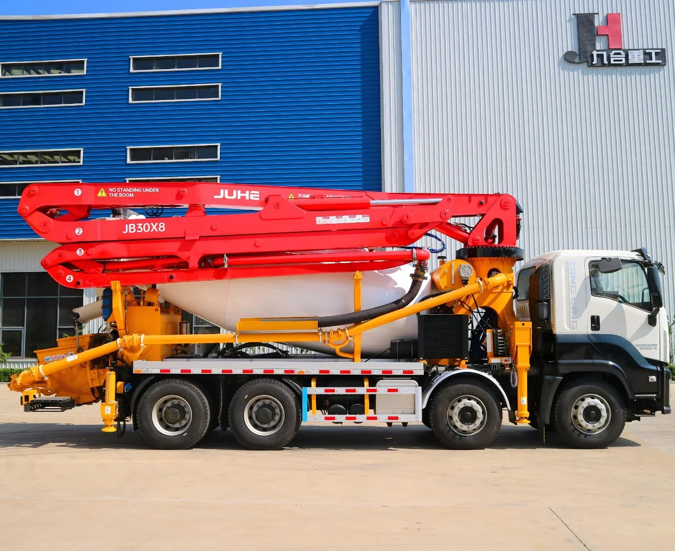 Jiuhe Multifunctional Integrated 30m Mixer Pump Truck Concrete Mixing Machine Concrete Pump