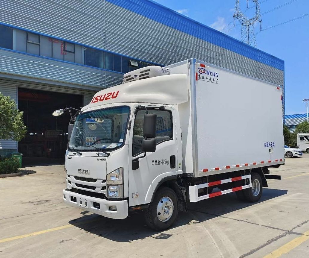 I Suzu Refrigerator Box Van Cargo Truck 4*2 Transport Refrigerated Truck Cold Romm Van Mobile Food Cooling Trucks