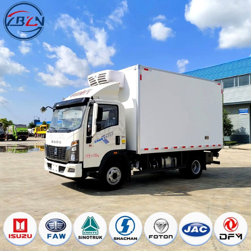 HOWO 4X2 5ton Food Van Refrigerated Cargo Lorry Truck Refrigerator Delivery Lorry Truck for Sale