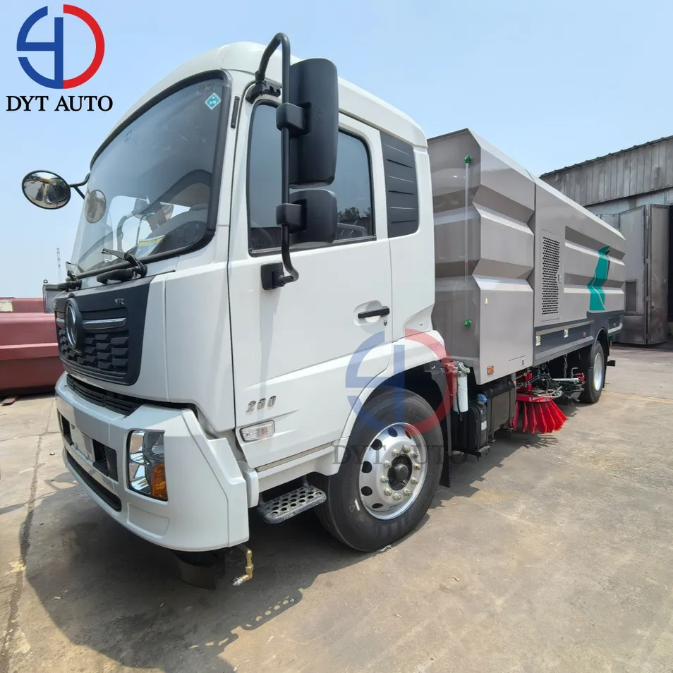 Dongfeng Sweeper Truck Side View