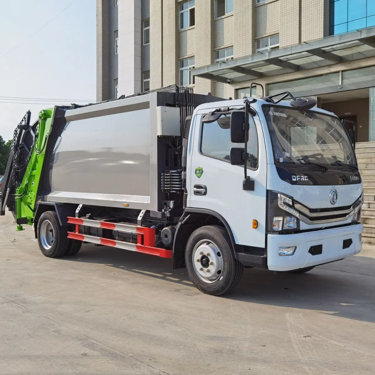 Dongfeng D7 10 Cbm Garbage Compactor Truck Compressed Garbage Truck