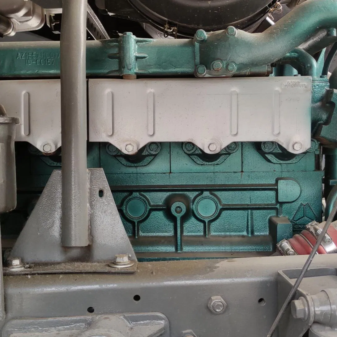 Sinotruk HOWO 371 6X4 8X4 Mobile Crane Truck Rhd LHD 10 Ton Crane Truck