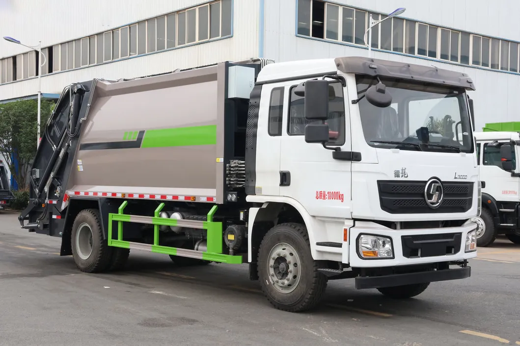 Garbage Compactor Truck