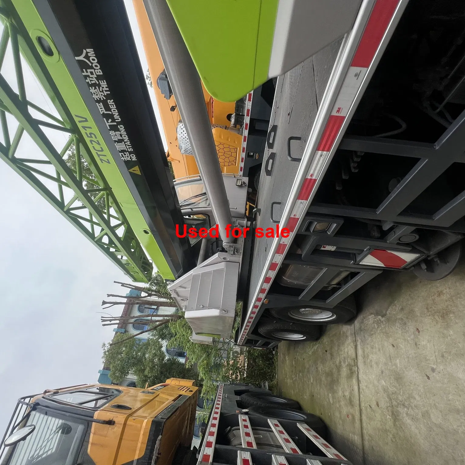 Zoomlion 25ton Truck Crane Cargo Truck