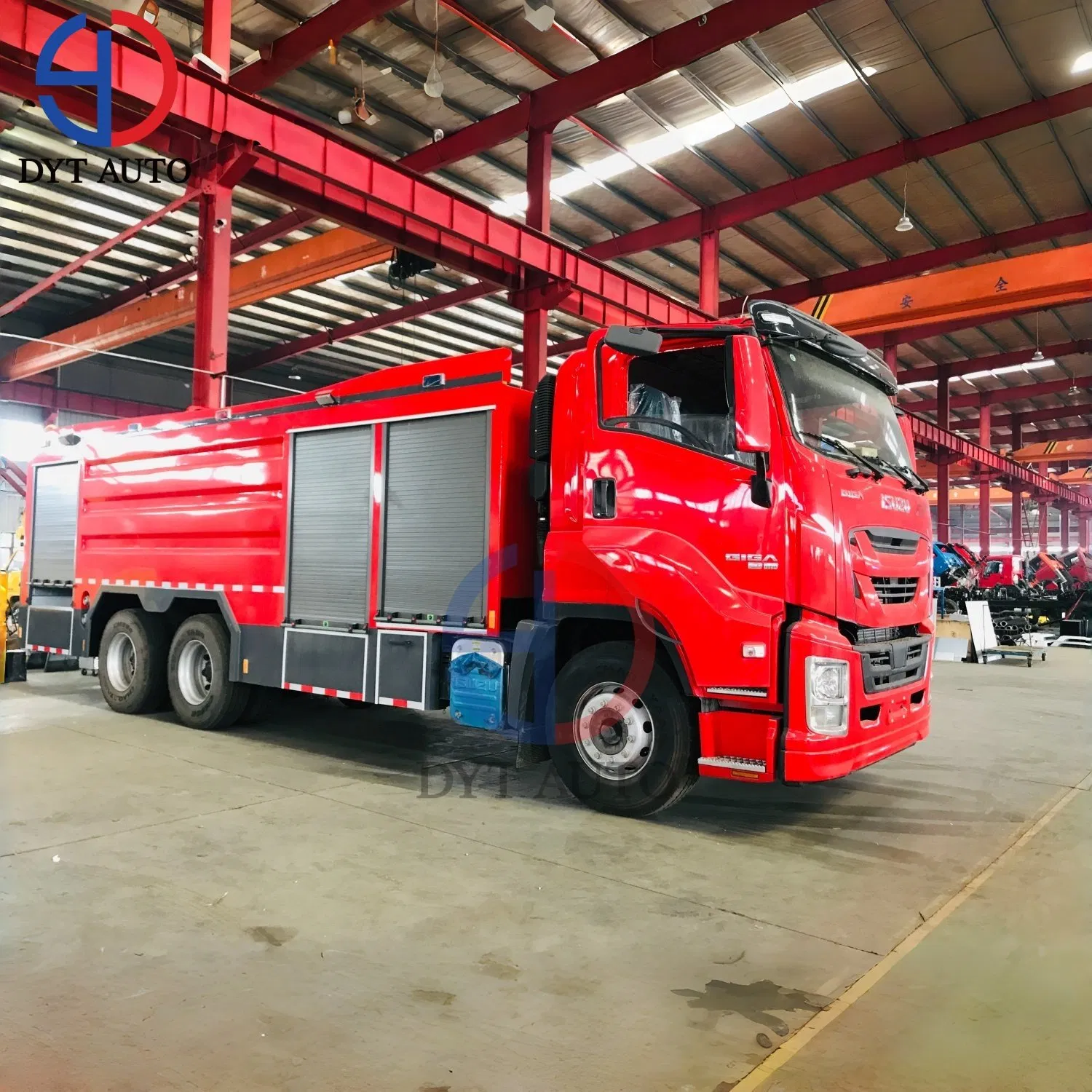 Customized Japanese Brand 1suzu 10 Wheelers 12m3 Water Foam Dry Powder Fire Fighting Trucks for Asia Fire Station