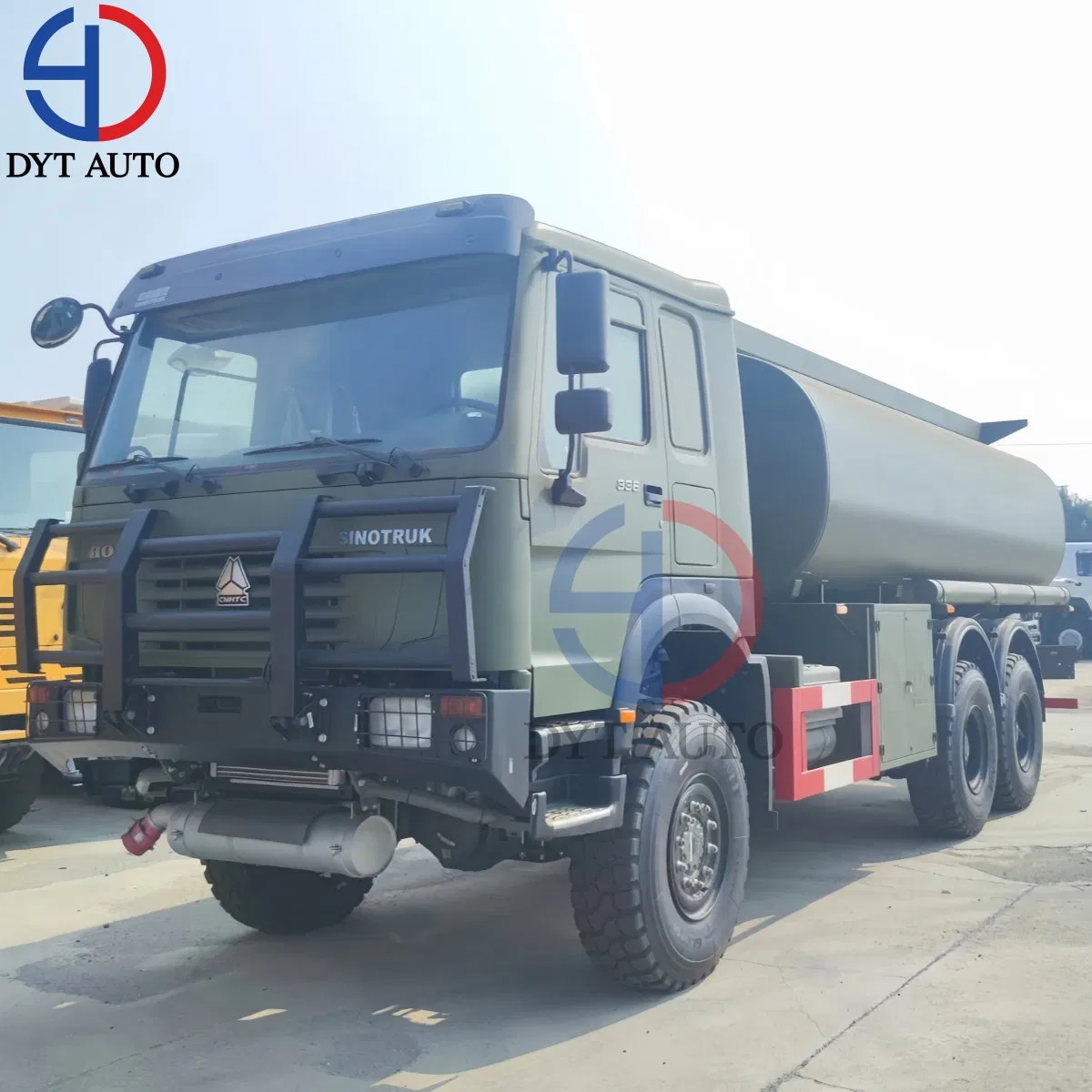 Sinotruk HOWO 6X6 off-Road 20000L 20000litre 20ton 20m3 Fuel Tanker Truck