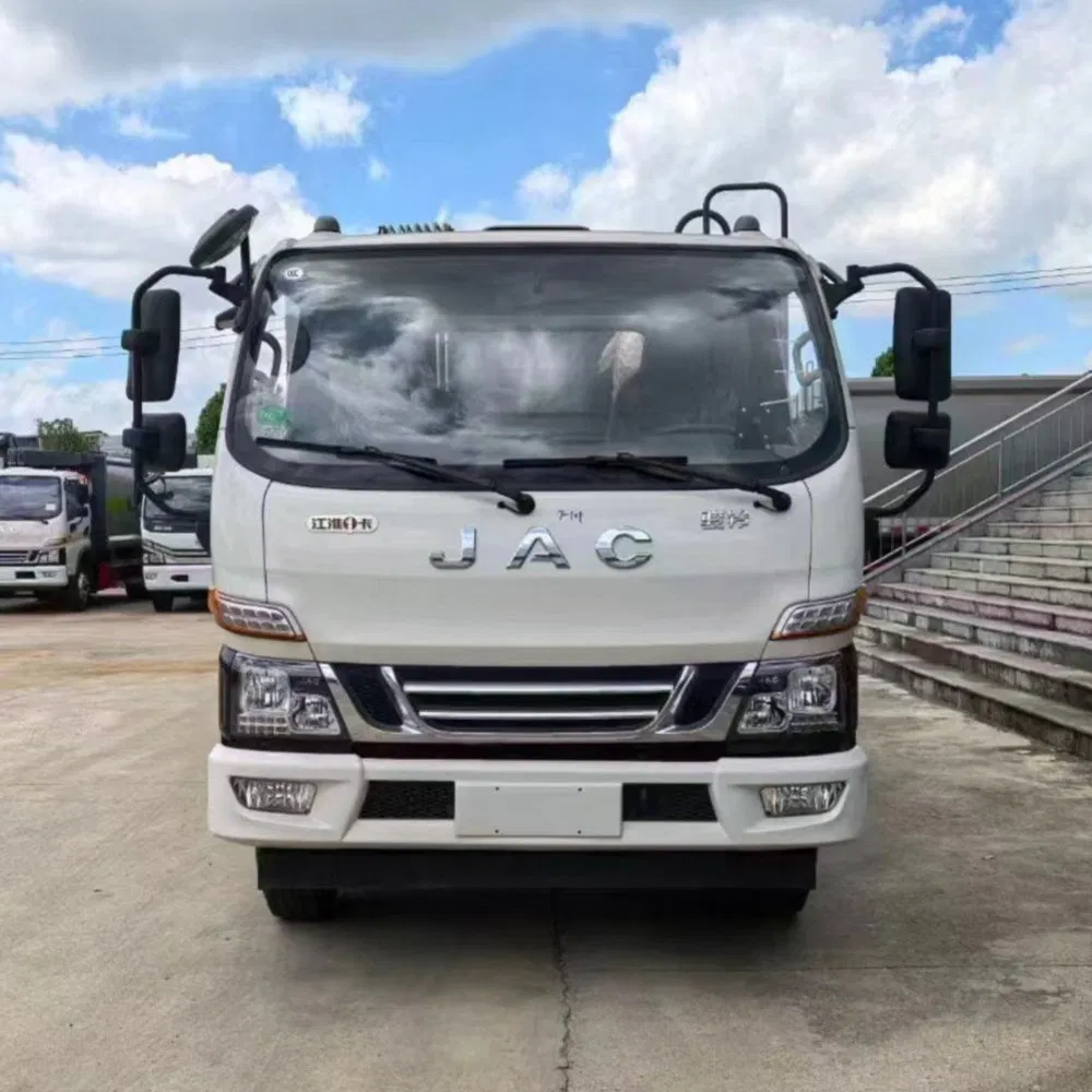 Stable Compactor Type Garbage Truck for City Beautification Campaign