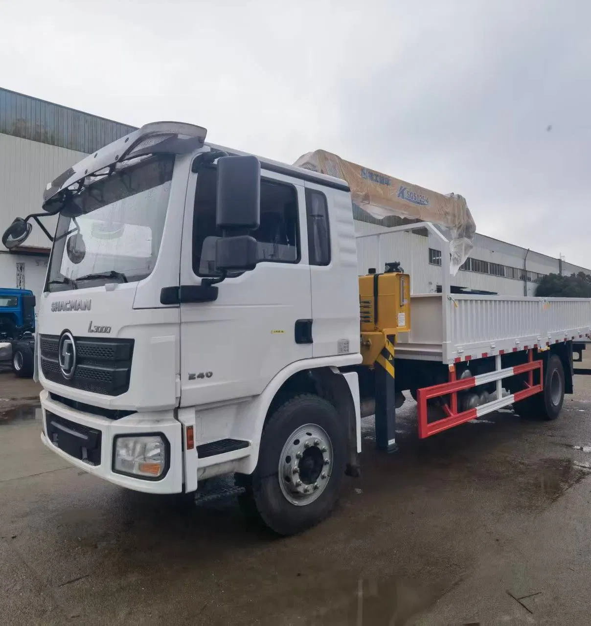 New Shacman L3000 4X2 Cargo Crane Truck Mounted Crane Lorry Mounted Crane Goods Cargo Transport Lift Heavy Truck Long Distance Haul Towing Dump Tipper Truck