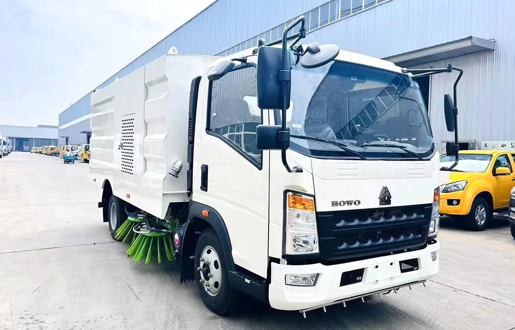 HOWO 10cbm Diesel Street Sweeper Truck Road Broom Truck Vacuumstreet Cleaning Truck for Sale