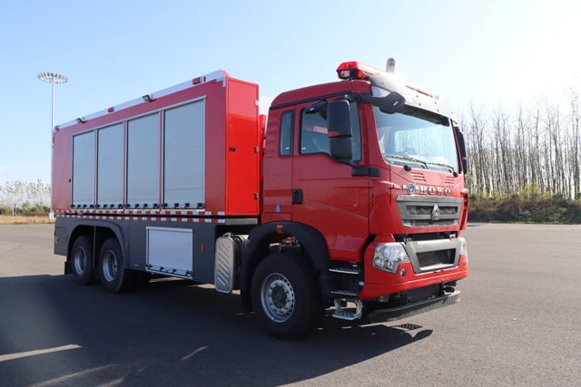 High-Capacity 4X2 Fire Truck with Advanced 5000L Foam Tank
