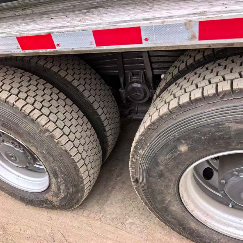 High Quality Used Zoomlion Sany Putzmeister 56X-6rz 38m 40m 43m 47m 48m 49m 52m 56m 63m Concrete Pump Truck with Actros 4141 Chassis Mercedes Benz 56m for Sale