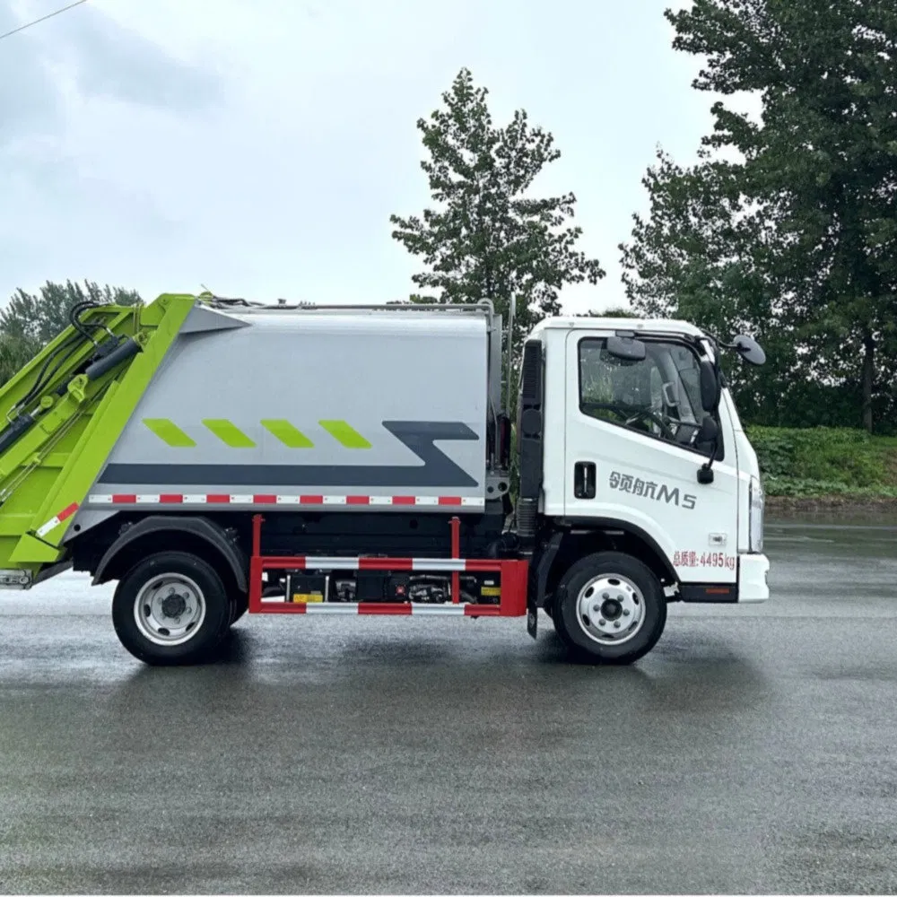 Garbage Truck Detail 1