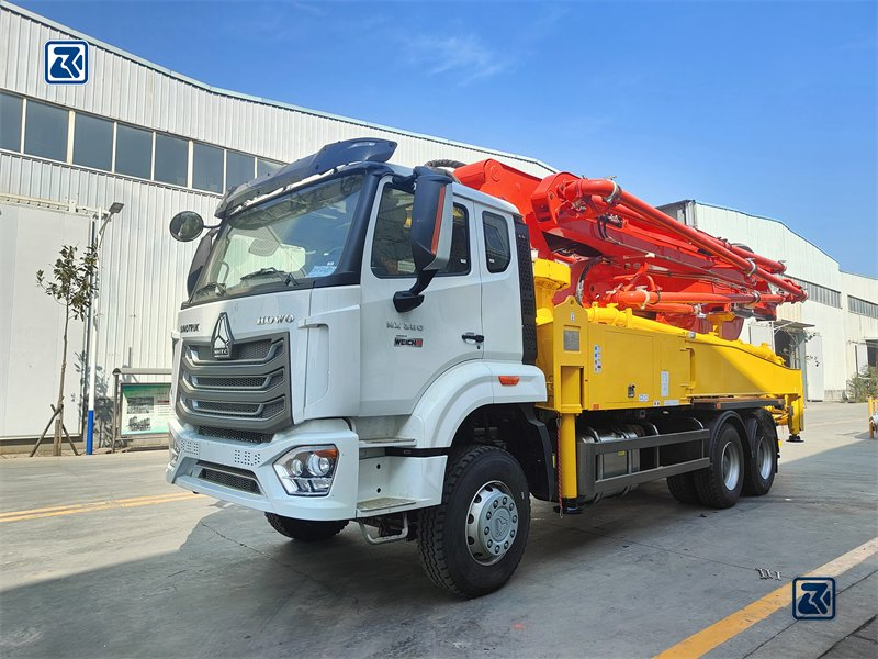 Chinese/China/Cnhtc New/Used Best Sinotruk HOWO Vehicle Hydraulic 32m 36m 37m 42m 56m 62m Boom Concrete Pump Truck Price for Transportation/Mounted/Sale/Cement
