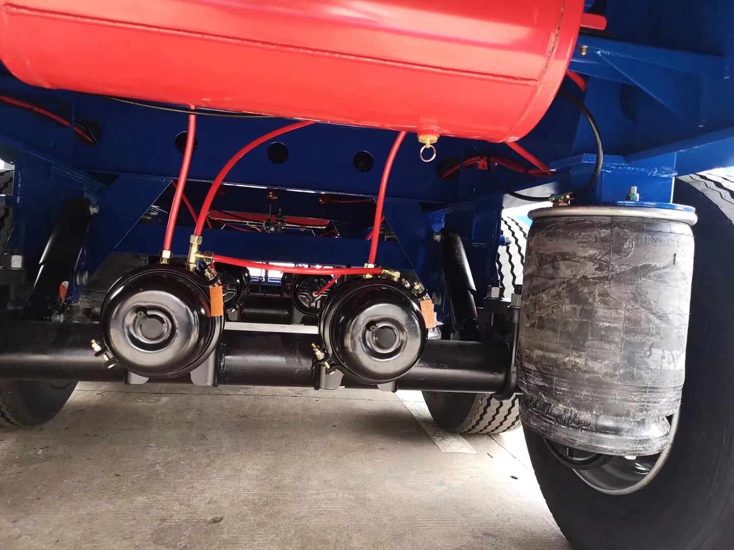 Heavy Duty 3 Axle Transport Log Wood Semi Trailer with Side Column