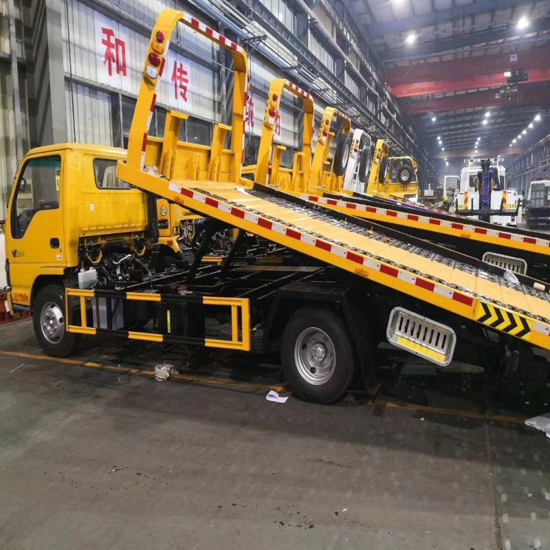HOWO 3t Tow Truck Wrecker Tow Truck Tractor Truck Rescue Truck Electric Tow Truck Recovery Truck Wrecker Towing Truck Flatbed Towing Truck Road Rescue Truck