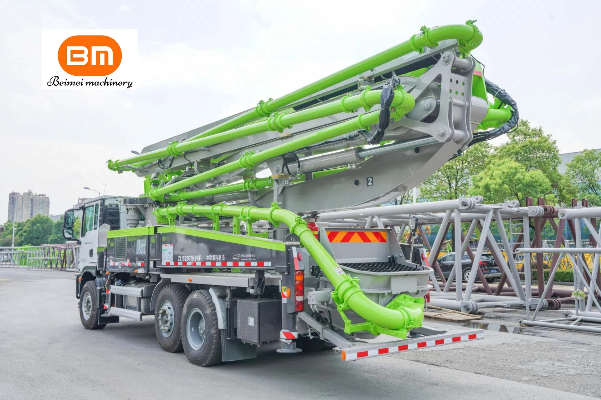 Brand New Zooomlion 43m on Sittrak Concrete Pump Truck Construction