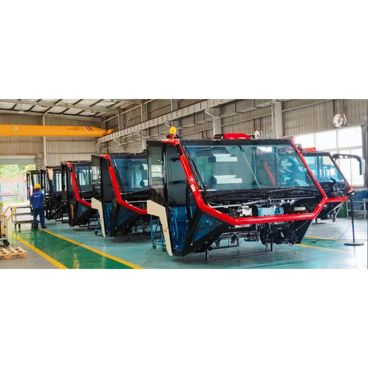 6X6 Airport Rescue Fire Fighting Truck Water Foam Vehicle Good Quality Specialized Vehicle China Manufacturer