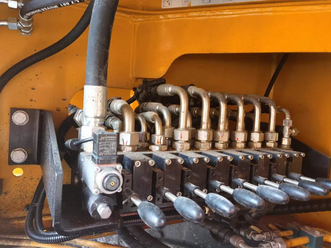 Used Concrete Boom Pump Truck 2