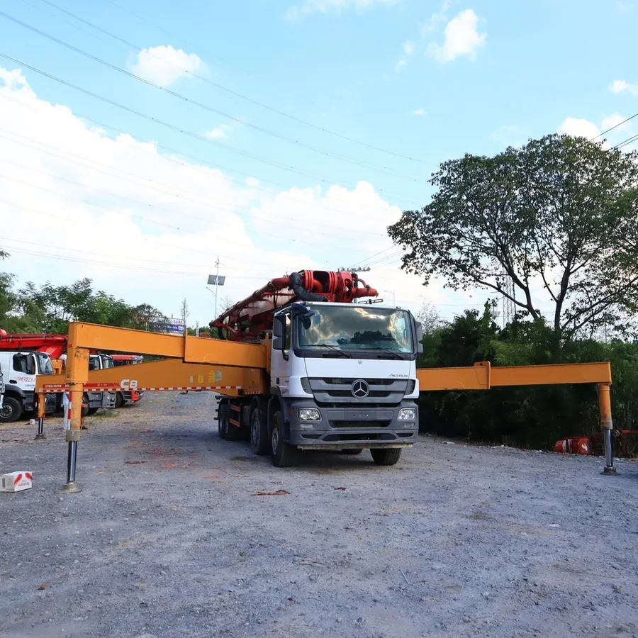 Concrete Pump Truck Side View