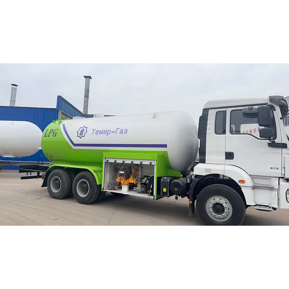 Shacman Fence Box Cargo Transport/Refrigerated/Refueled/Telescopic Arm Crane Dump Truck