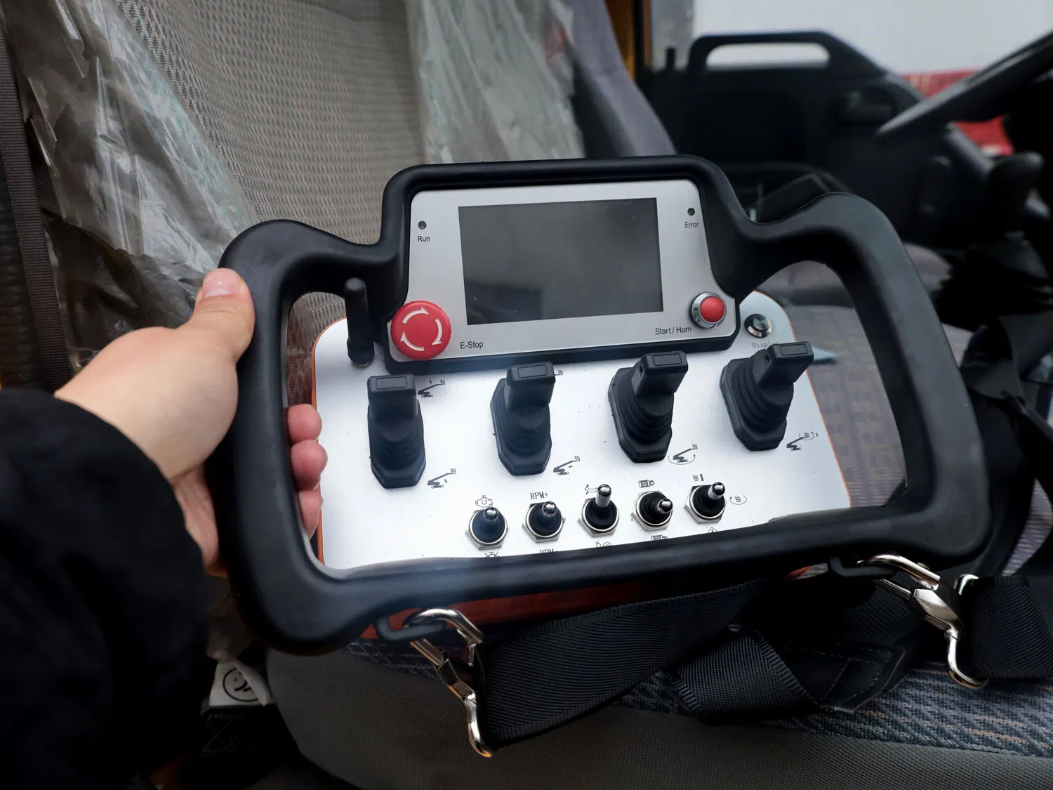 Aerial Work Platform Truck 3