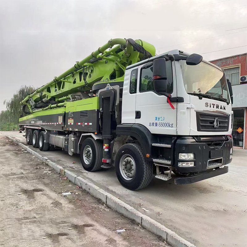 Heavy-Duty Cost-Effective Versatile Used Concrete Pump Truck with 56m Multi-Section Boom