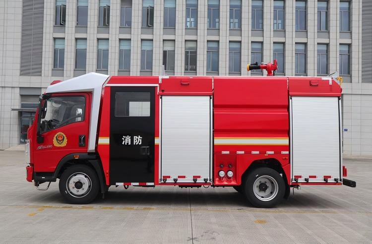 High-Capacity 4X2 Fire Truck with Advanced 5000L Foam Tank