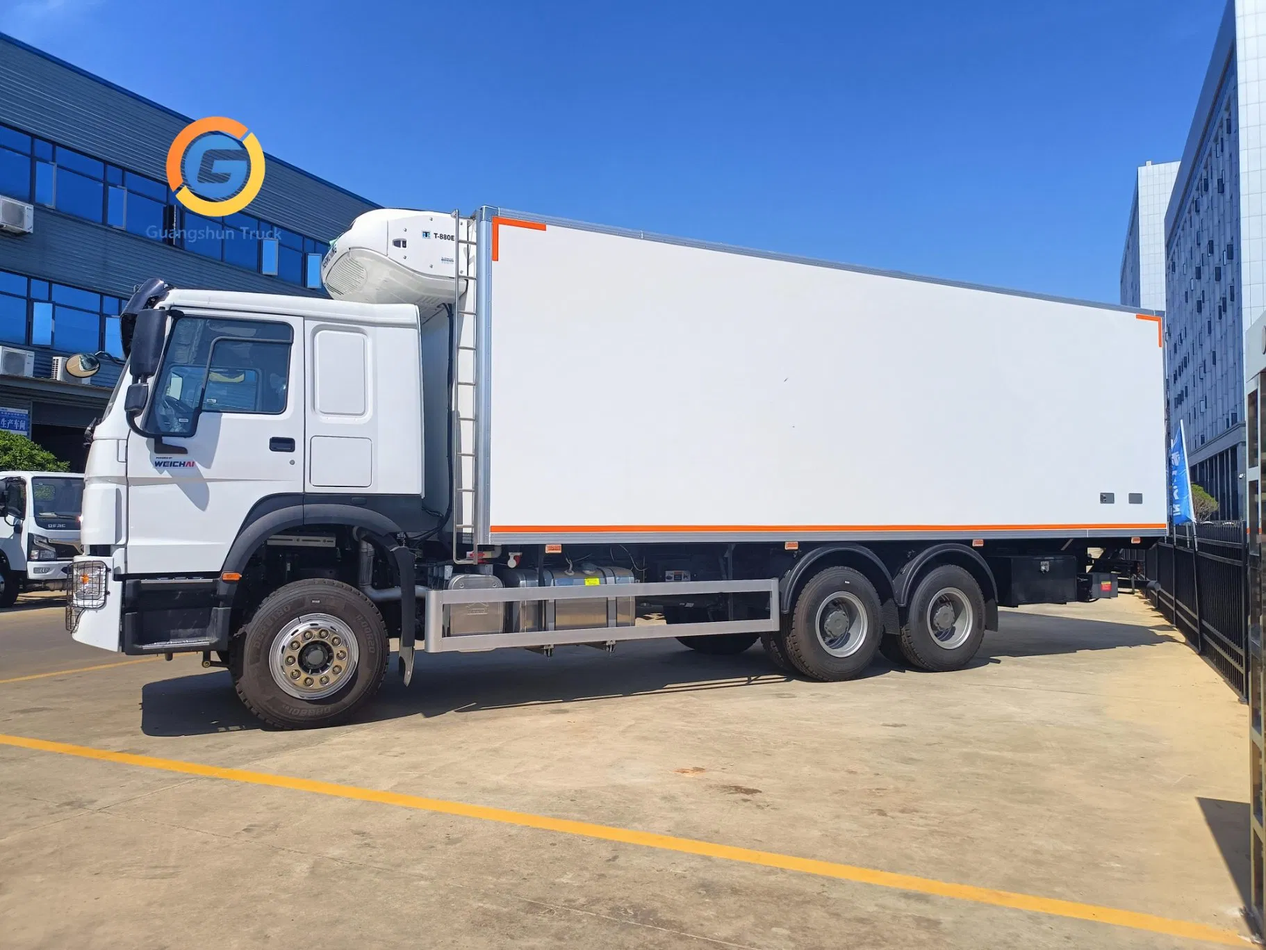 Dongfeng Sinotruk Jmc JAC Foton 20cbm 22cbm Theromo King Carrier Cold Refrigerator Ice Cream Truck Food Van Refrigerator Refrigerated Freezer Truck for Sea Food