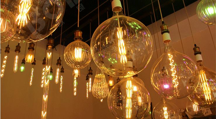 Hot Selling LED G95 Bulb Lamp 120V Edison Style Incandescent LED Filament Bulb Light