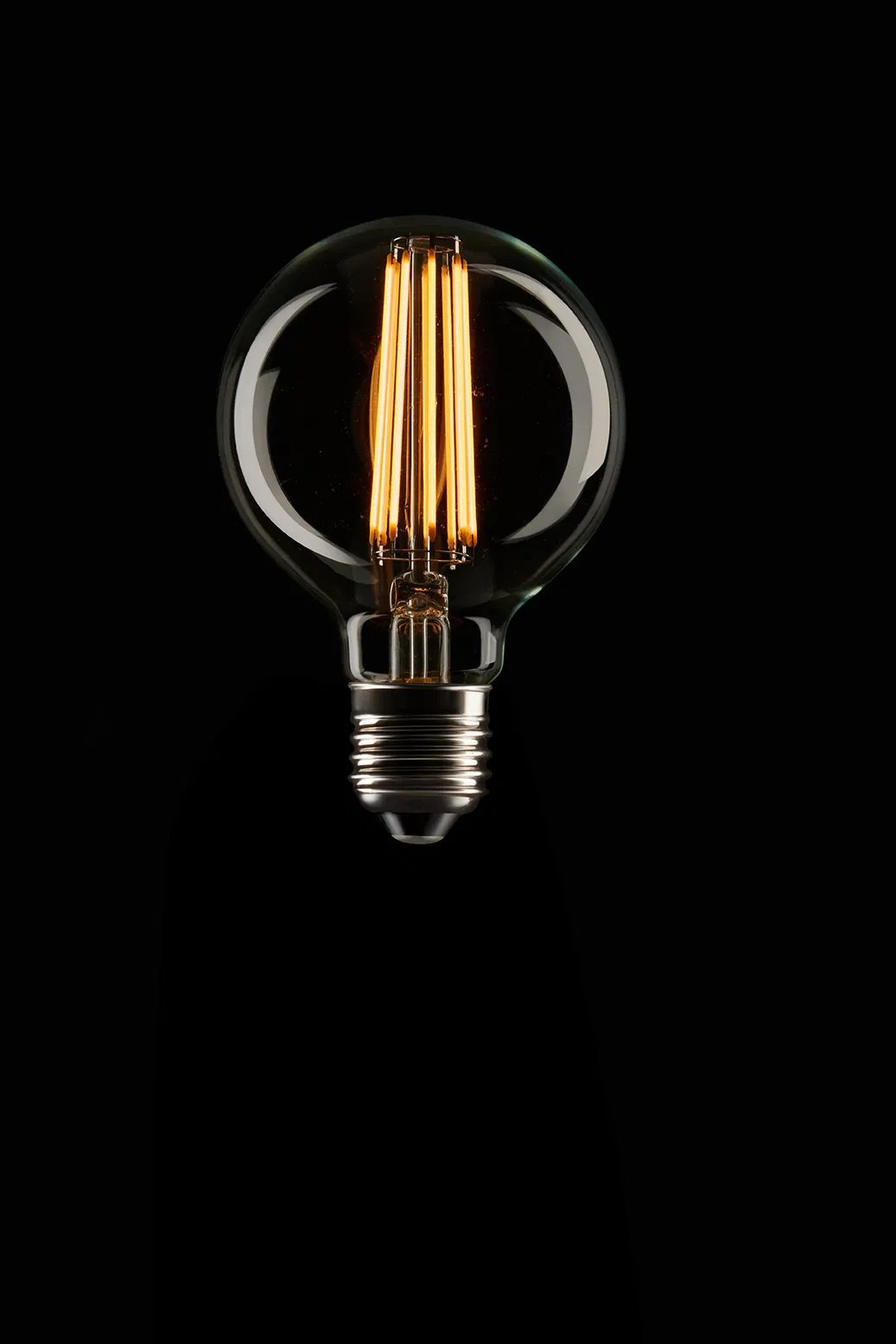 Amber Edison Globe LED Filament Light Bulb G80 4W 6W 8W Energy Saving LED Filament Lamp AC110V 240V Decorative Durable Efficient Smart Bulb