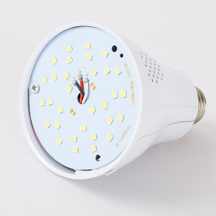 China Manufacturers 5W 7W 9W 12W E27/B22 Smart Rechargeable LED Light Bulb